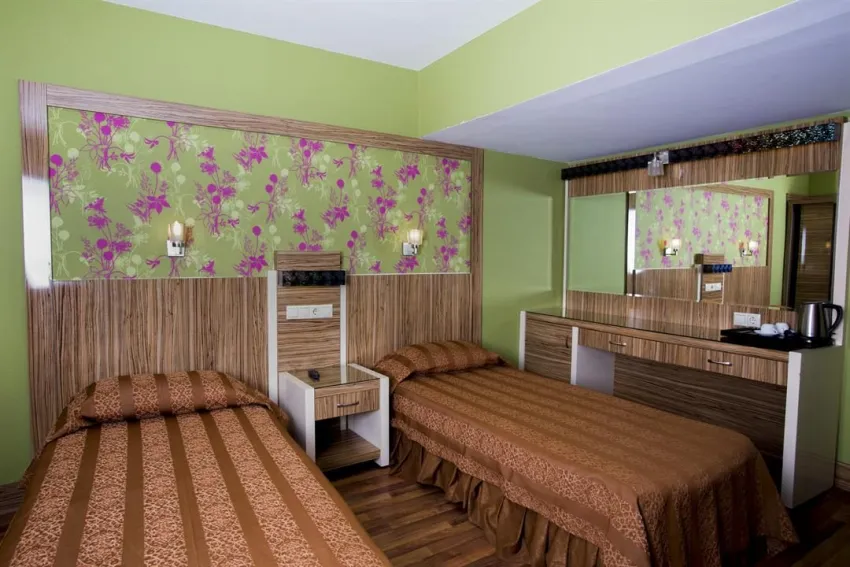 FAME BEACH HOTEL  4*-11