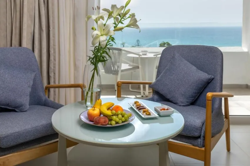 ROYAL AZUR THALASSA  5*-23