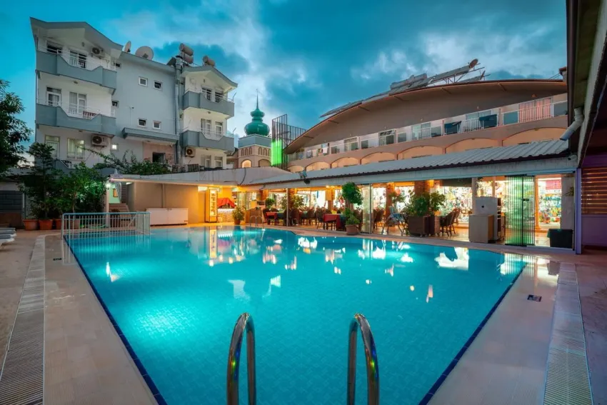 Side Orient Apart 3*-11