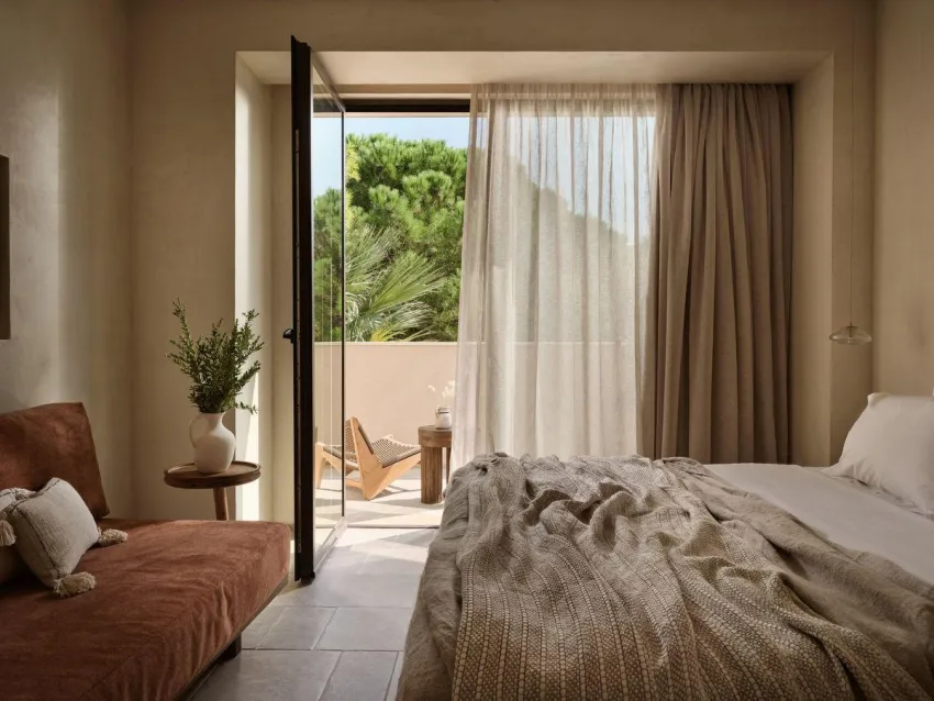 Pierros Verde Private Suites 5*-10