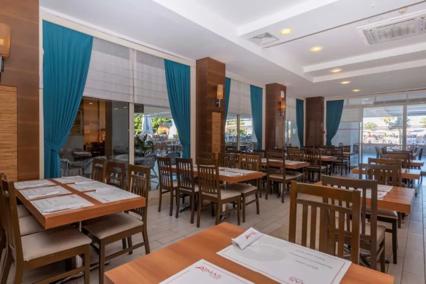 ARMAS GUL BEACH  4*-12