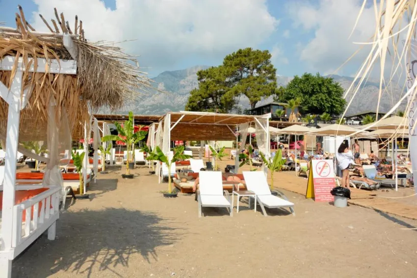 GRAND NAR HOTEL (ADULTS ONLY 16+)  4*-15