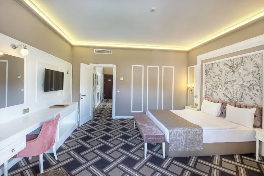 UTOPIA RESORT & RESIDENCE  5*-20