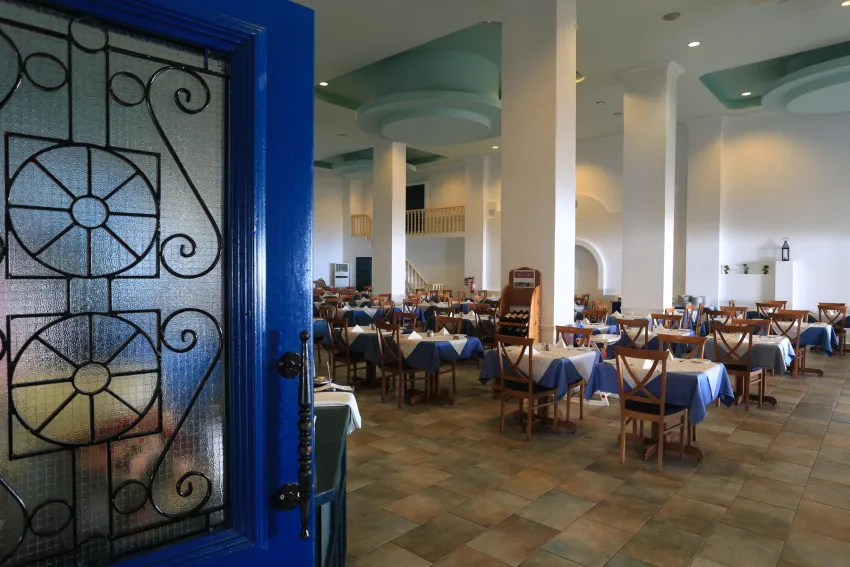 Eleni Holiday Resort 4*-8