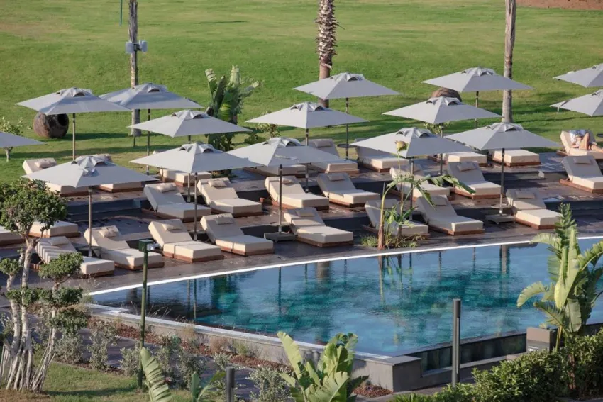 LIU RESORTS  5*-14