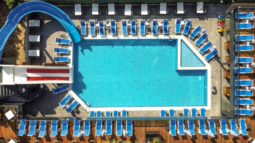 RELAX BEACH HOTEL  4*-6