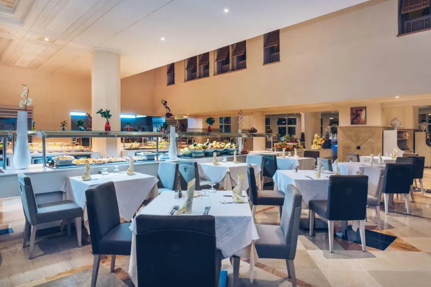 Iberostar Waves Averroes 4*-7