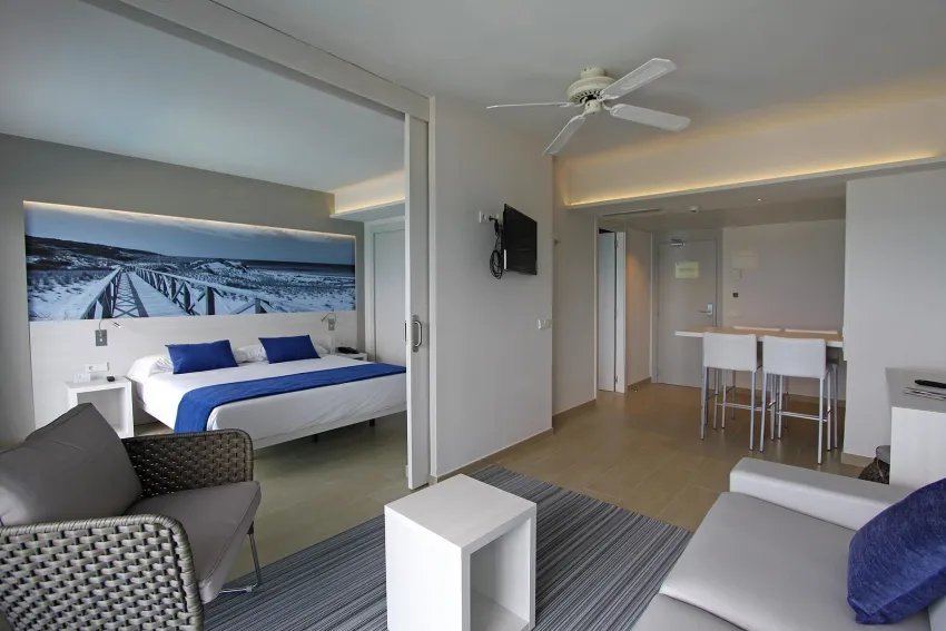 BG Tonga and Suites Tower Design Hotel 4*-23
