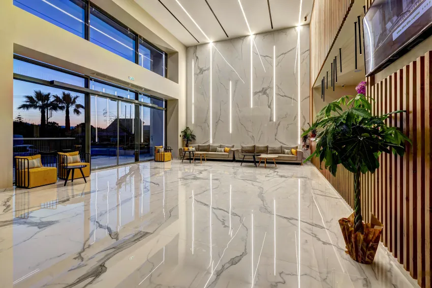 White Olive Elite Laganas 5*-9