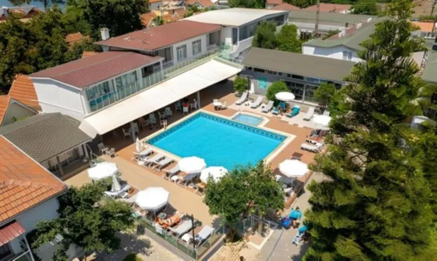 CLOVER MAGIC ALTINKUM PARK HOTEL  3*-15