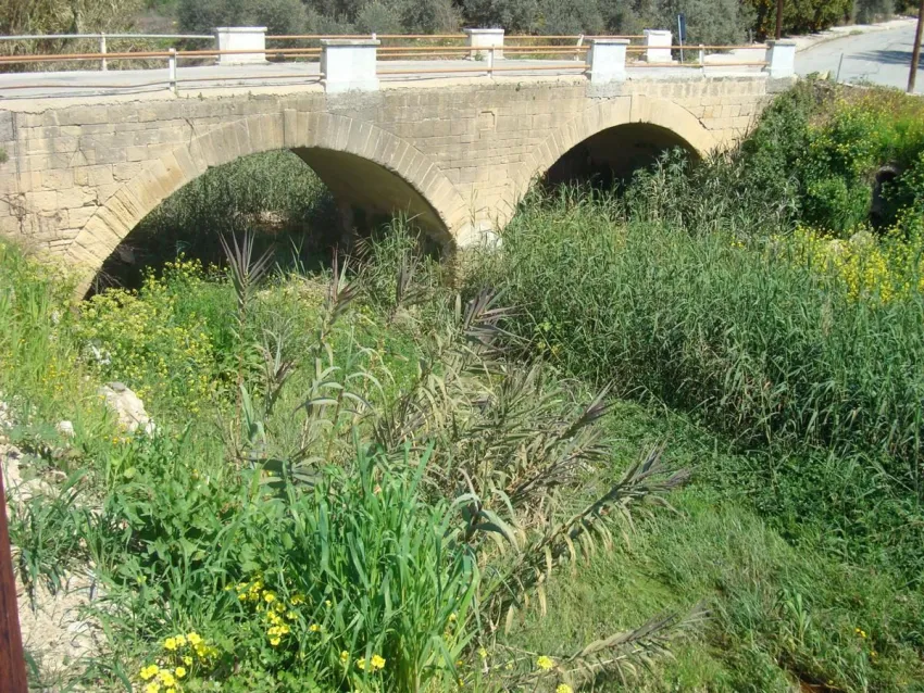 Leonidas Village Houses 3*-8