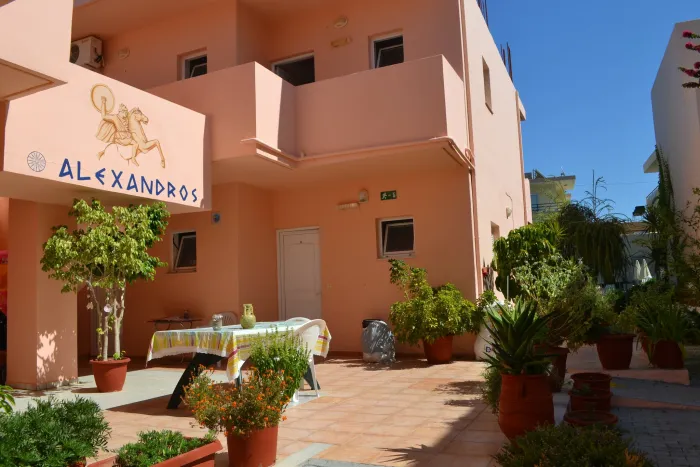 ALEXANDROS APARTMENTS 3* - Aghia marina - Grecia
