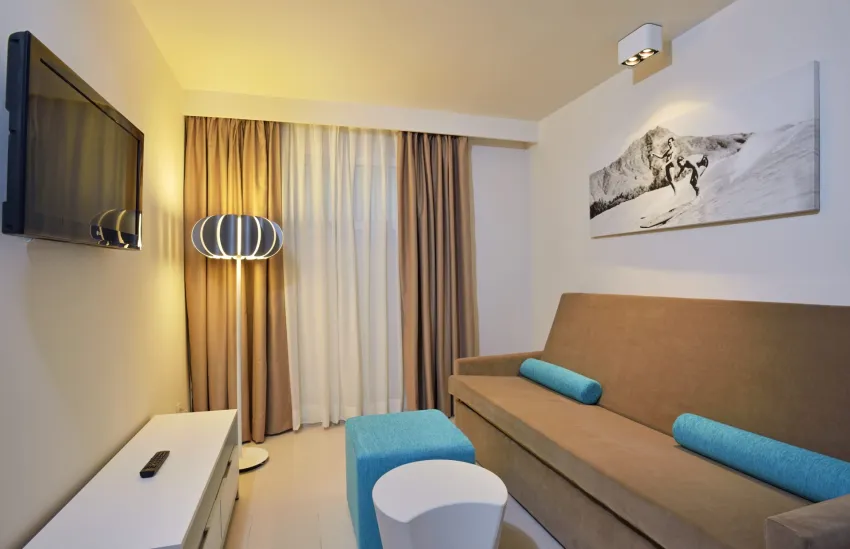 Innside By Melia Wave Calvia 4*-17