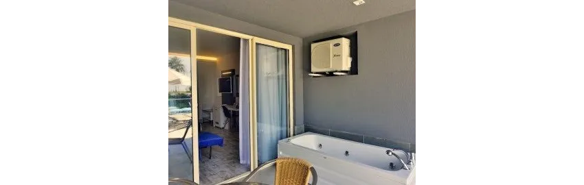 White City Beach (Adults Only 16+) 4*-14