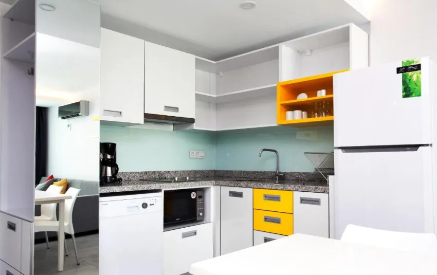 GREEN GARDEN SUITE  4*-7