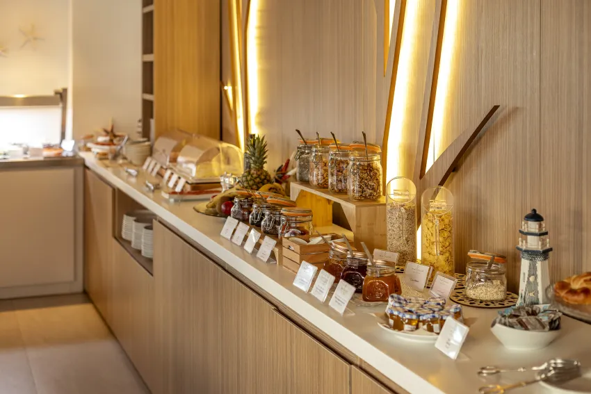 Melbeach Hotel & Spa 4*-48