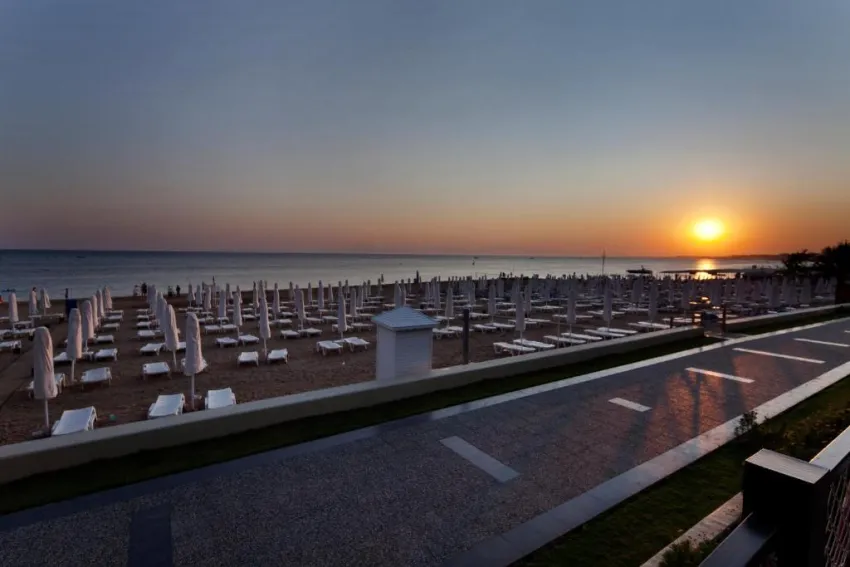 CLUB GRAND SIDE  5*-14