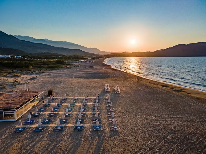 GEORGIOUPOLIS SUITES 5*-5