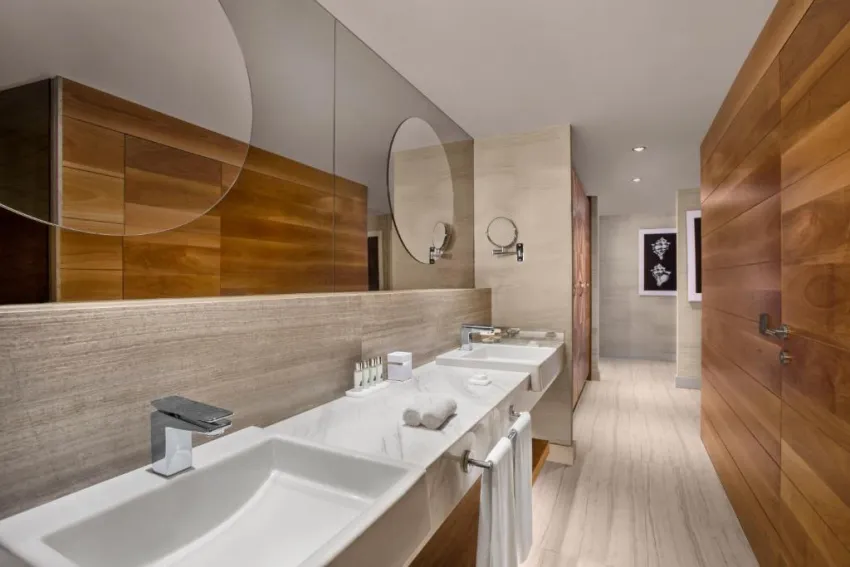 ACANTHUS & CENNET BARUT COLLECTION  5*-17