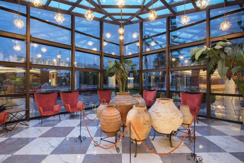 ROYAL GARDEN BEACH HOTEL  5*-11