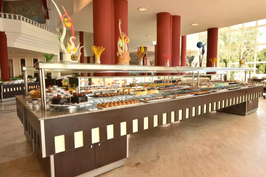CESARS SIDE (EX CESARS RESORTS SIDE)  5*-5