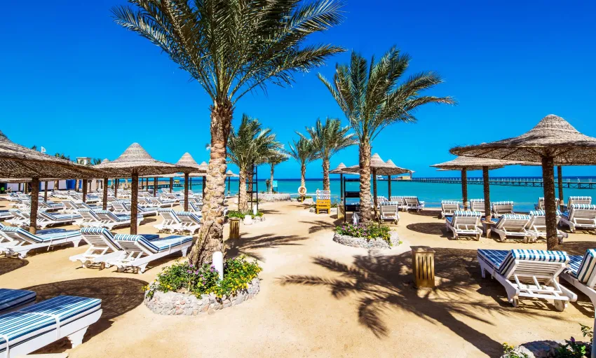 El Karma Aqua Beach Resort 4*-1