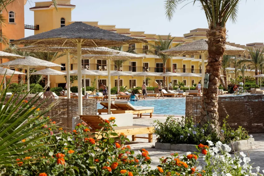 Sunny Beach Resort The Three Corners 4*-4
