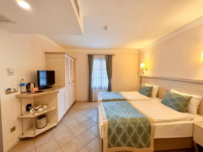 STARLIGHT RESORT SPECIAL ROOMS  5*-27