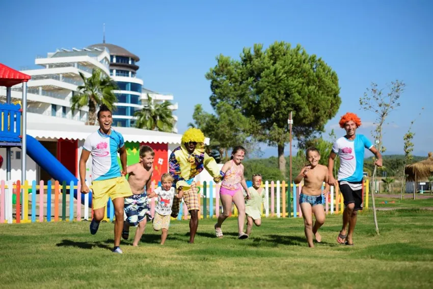 RAYMAR RESORT & AQUA  5*-13