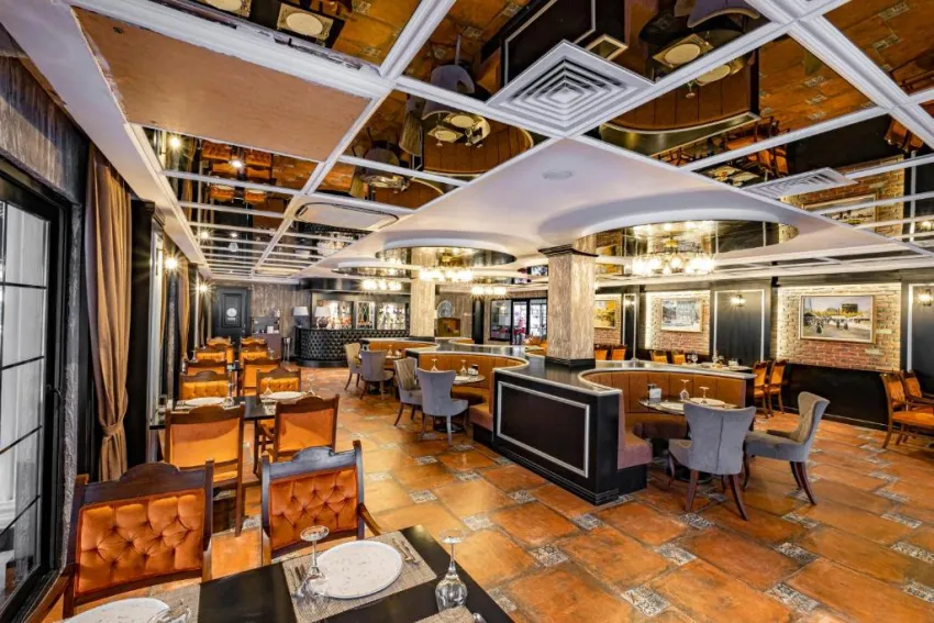 UTOPIA RESORT & RESIDENCE  5*-31