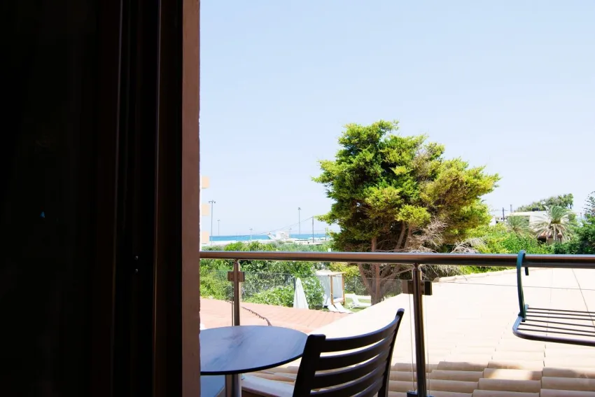 Georgias Garden 3*-9