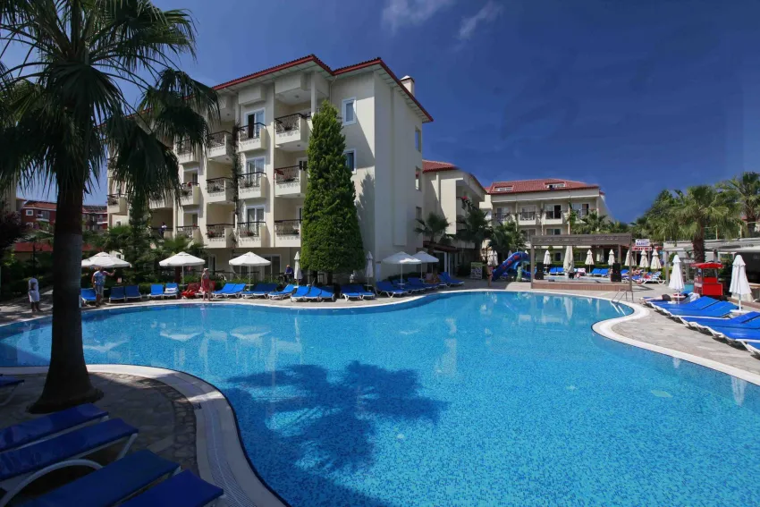 Sun City Apartments 3*-3