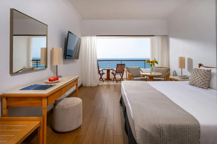 Coral Beach Hotel and Resort 5*-12