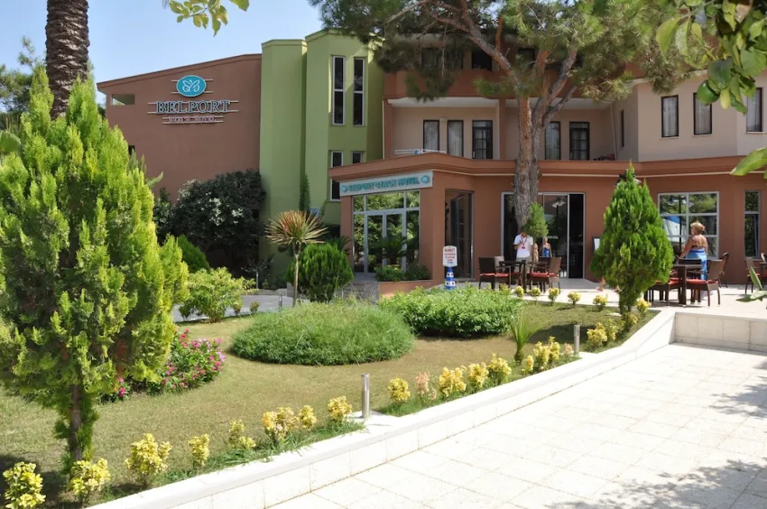 Aleria Belport Beach Hotel 4*-1