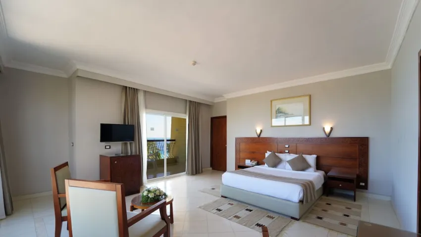 Regina Resort & Aquapark 4*-9