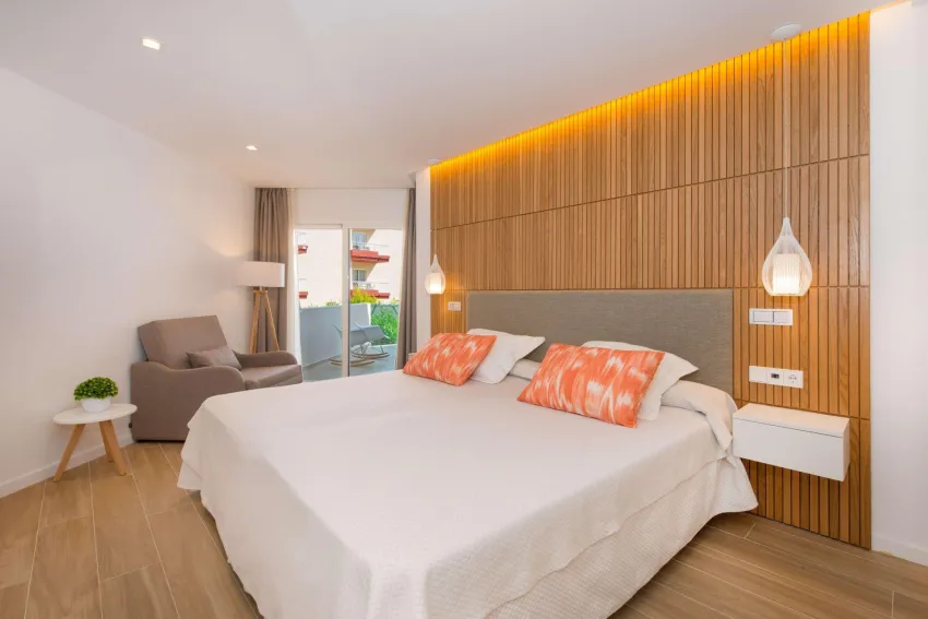 Iberostar Waves Playa de Muro 4*-10