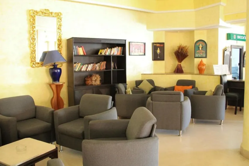 Golden Beach Hotel 4*-2