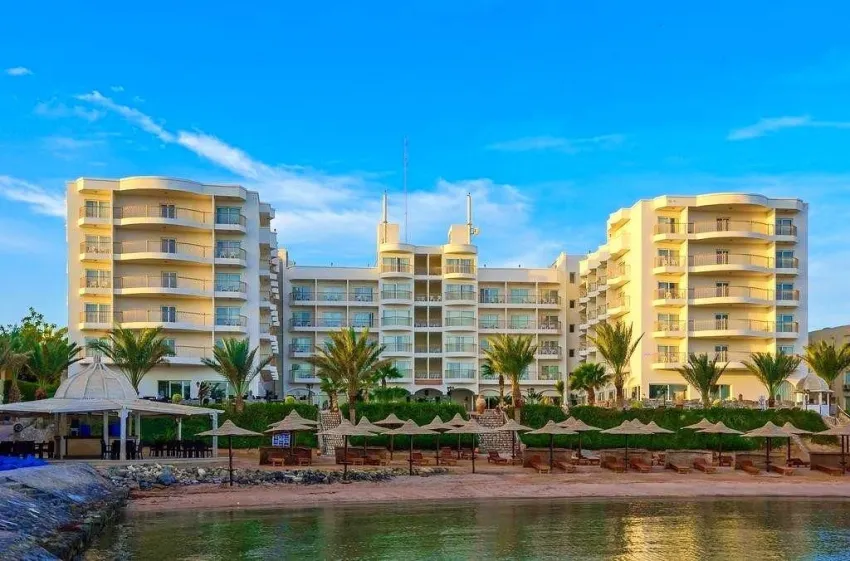 ROYAL STAR BEACH RESORT  4*-1