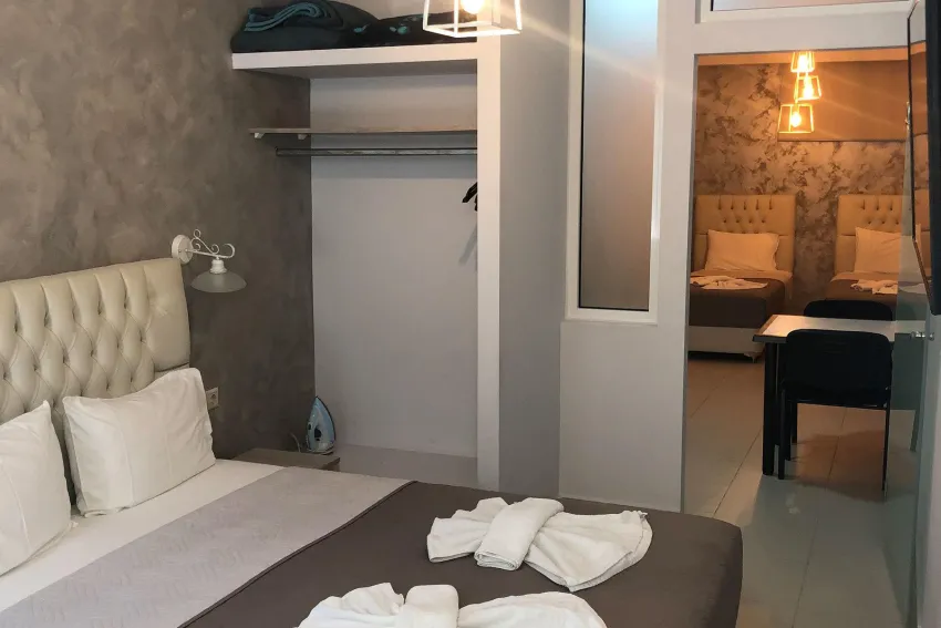 Labyrinth Hotel 2*-18
