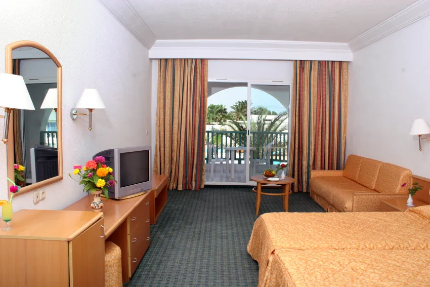 El Mouradi Skanes 4*-19