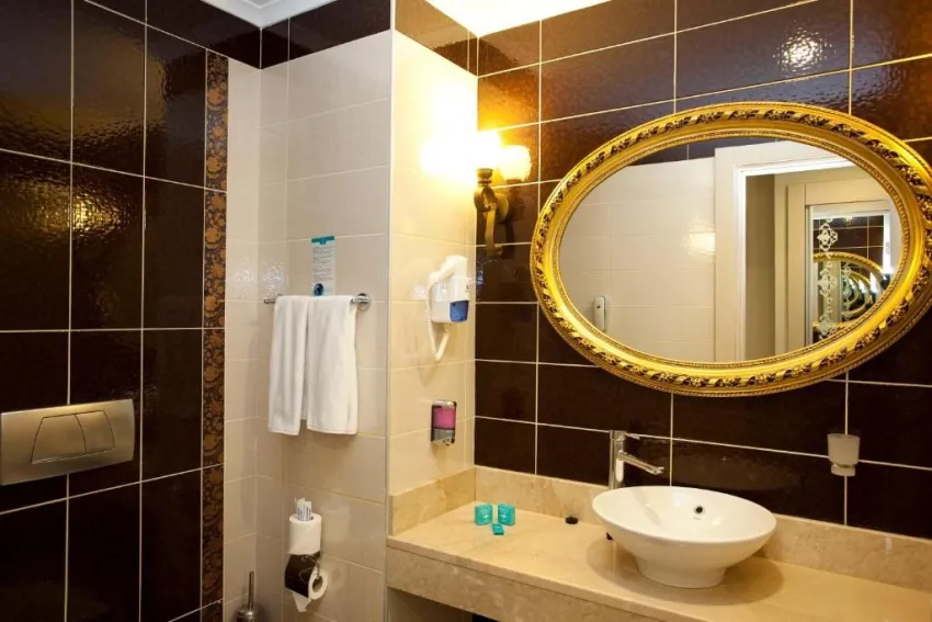 Adalya Bliss  (Adult Only 16+) 5*-4