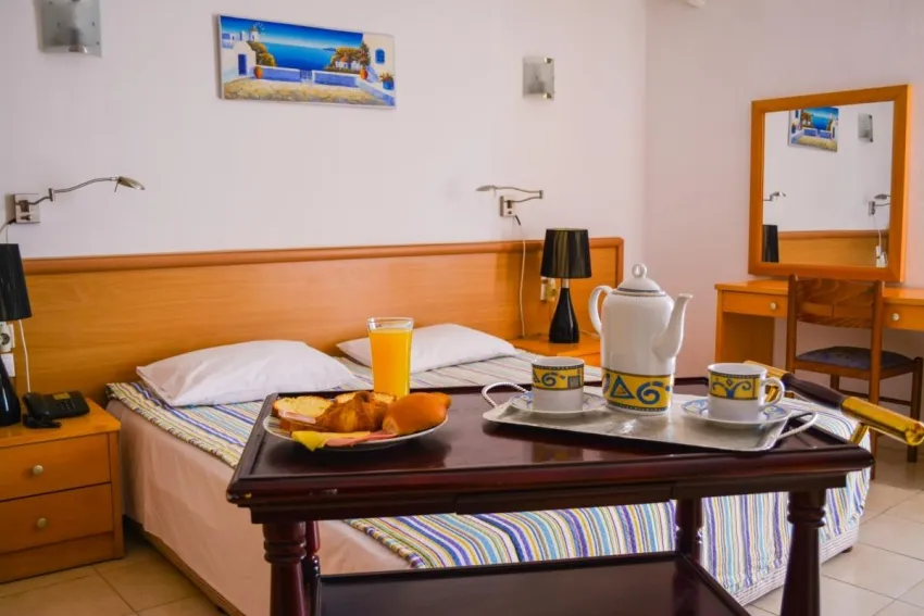 Mon Repos Hotel 2*-13