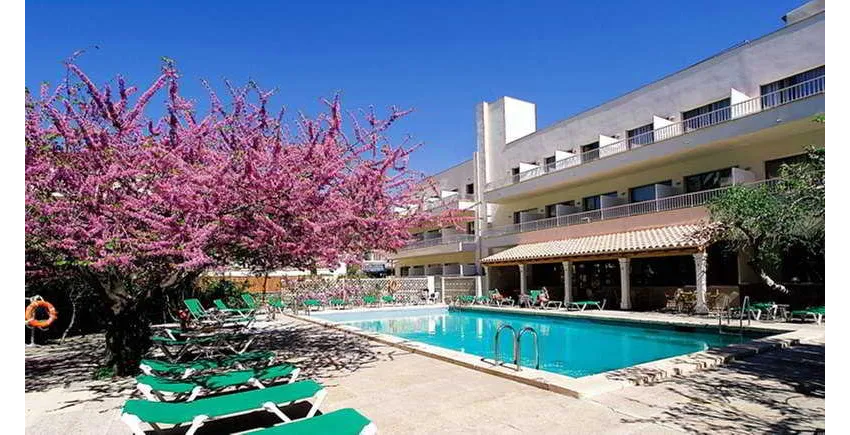 Gaya Hotel 3*-1