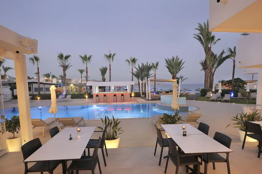 Limanaki Beach Hotel & Suites 3*-18