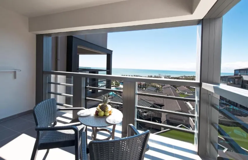 LIMAK LARA DE LUXE HOTEL & RESORT  5*-10