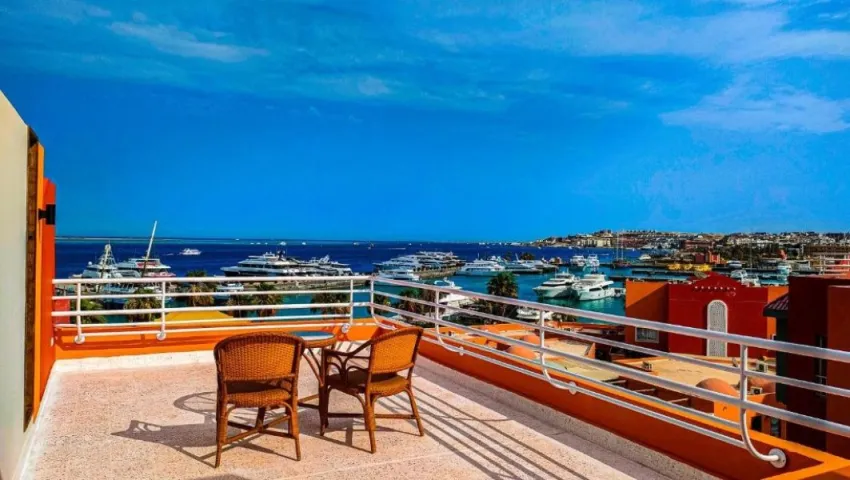 The Bay Hotel 4*-8