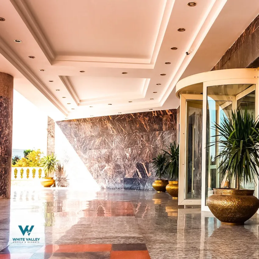 White Valley Palace 5*-77