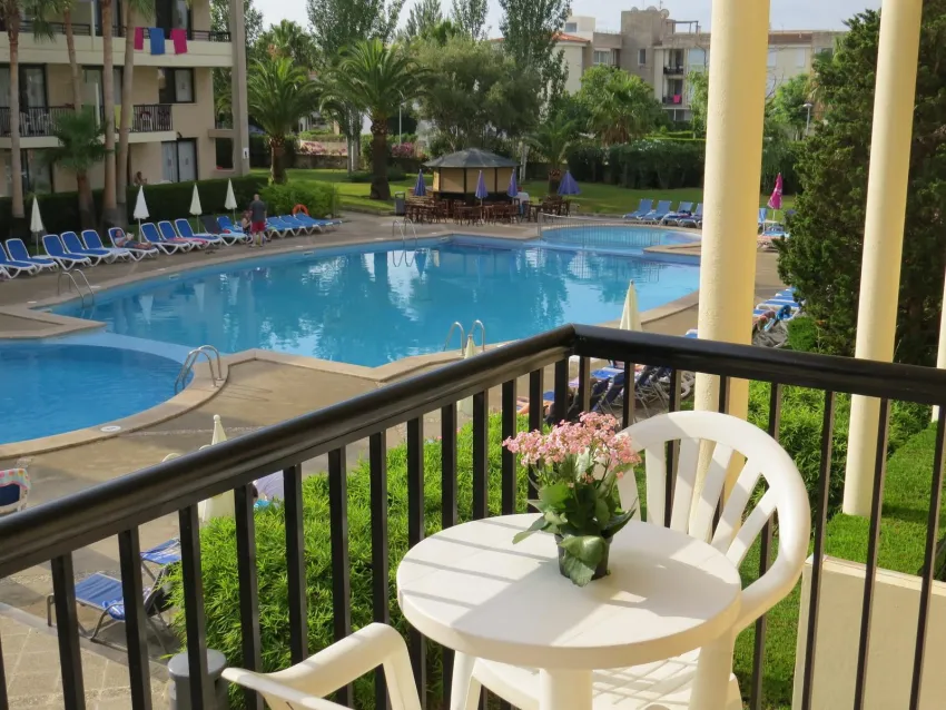Bahia Pollensa Apart 4*-7