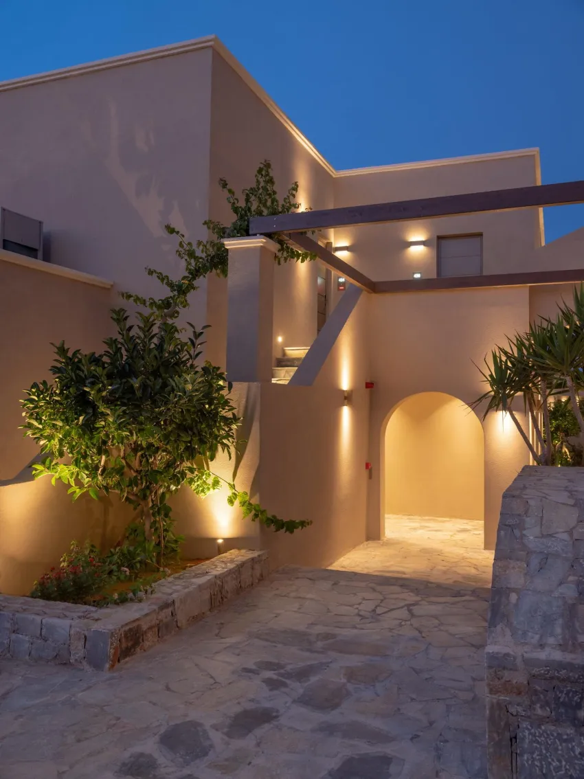 Nana Golden Beach 5*-10