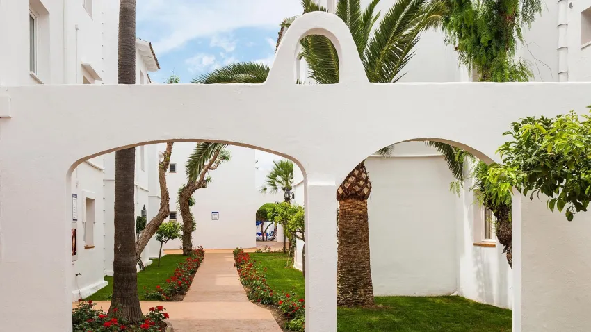 Globales Bouganvilla 3*-16